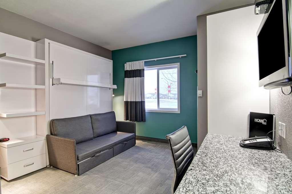 Home Inn Medicine Hat Zimmer foto