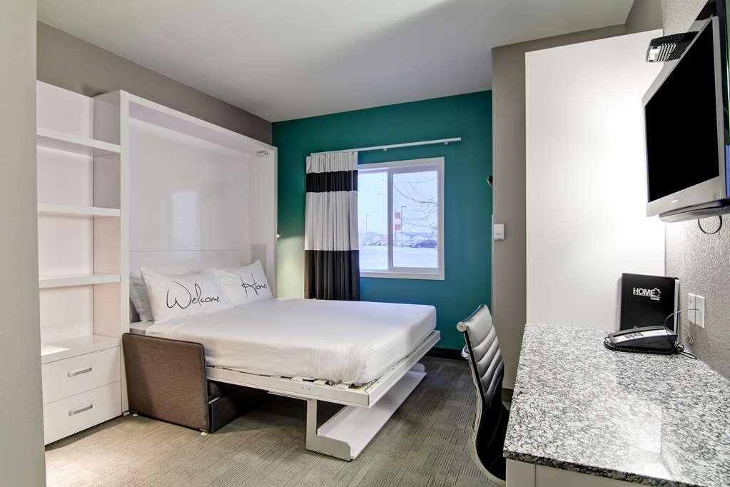 Home Inn Medicine Hat Zimmer foto