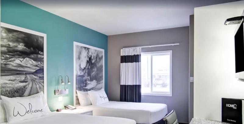 Home Inn Medicine Hat Exterior foto